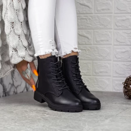 MX323 Black Stiefel Mei
