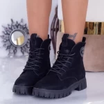 MX328A Black Stiefel Mei