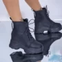 Xn72 schwarze Stiefel Mei