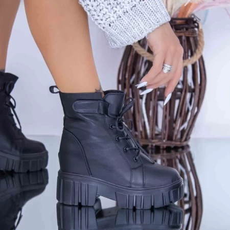 Xn75 schwarze Stiefel Mei