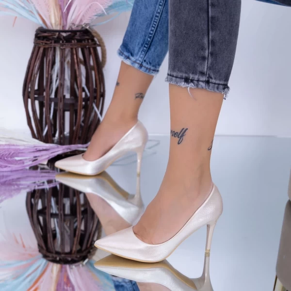 Dünne Absatzschuhe LLH65 Zloty | Mei