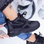 Sportschuhe auf der schwarzen Plattform WL129A Mei