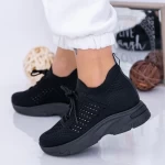Sportschuhe auf der schwarzen Plattform KDN12A Mei