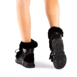 Schwarze C8501 -Stiefel Mei