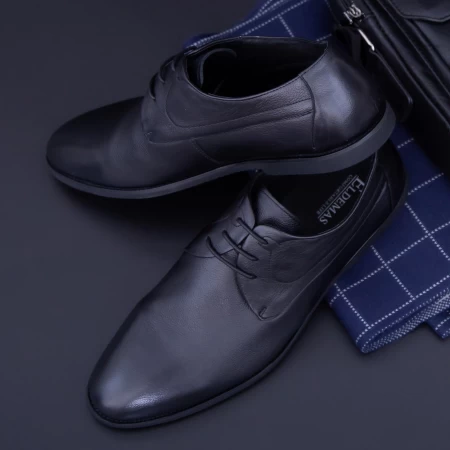 Herrenschuhe N136-8-2 Schwarz Eldemas