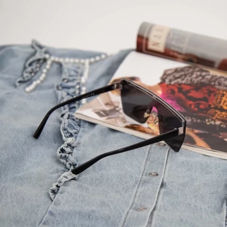 Sonnenbrille für Frauen 2020-155 C1 Schwarz | 2020
