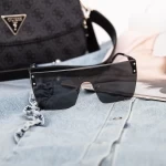 Sonnenbrille für Frauen 2020-156 C1 Schwarz | 2020