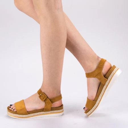 Helle Sandalen von Frauen hellbraun Mei
