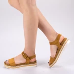 Helle Sandalen von Frauen hellbraun Mei