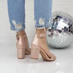 Sandalen mit einer dicken Ferse xkk230 Champagner | Mei
