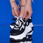 Sportschuhe auf der WL239 -Plattform schwarz | Mei