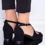 Sandalen mit dicken Absätzen yxd20 schwarz | Mei