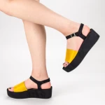 Sandalen auf der Plattform 2017-19 Gelb | Mulatha