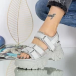Sandalen auf der WL233 -Plattform grau | Mei