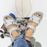 Sandalen auf der WL233 -Plattform grau | Mei