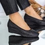 Frauenschuhe jeden Tag A77-18 Schwarz | Gebildet