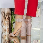 Sandalen mit einer dicken Ferse xkk161f Champagner | Mei