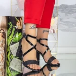 Sandalen mit einer dicken Ferse xkk522 schwarz | Mei