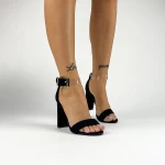 Sandalen mit dickem Absatz xkk532 schwarz | Mei