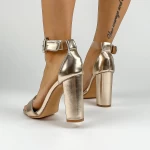 Sandalen mit einer dicken Ferse xkk532 Champagner | Mei