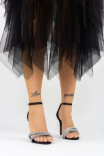 Sandalen mit dünnem Absatz 2xkk573 Schwarz | Mei