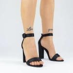 Sandalen mit dicken Absätzen 2xkk571 schwarz | Mei