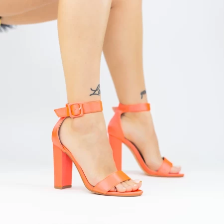 Sandalen mit dicken Absätzen 2xkk571 Orange Mei