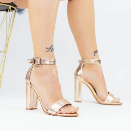 Sandalen mit dicken Absätzen 2xkk571a Champagner | Mei
