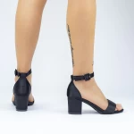 Sandalen mit dicken Absätzen 2xkk572 schwarz | Mei