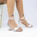 Sandalen mit dicken Absätzen 2xkk572a Silber Mei