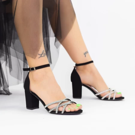 Sandalen mit dicken Absätzen 2RG11 Schwarz | Mei