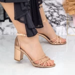 Sandalen mit dicken Absätzen 2RG11 Champagner | Mei