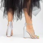 Sandalen mit einem dicken Ferse 2BD18 Silber Mei