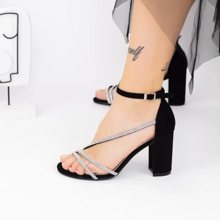 Sandalen mit dicken Absätzen 2RG12 Schwarz | Mei