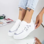 Frauen Sportschuhe 20D82 Weiß und Silber KK & VV