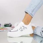 Frauen Sportschuhe 20D82 Weiß und Silber KK & VV