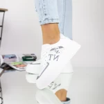 Frauen Sportschuhe 20D82 Weiß und Silber KK & VV