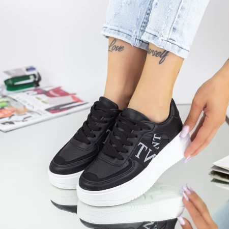 Frauen Sportschuhe 20d82 Black-Biała | KK & VV