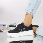 Frauen Sportschuhe 20d82 Black-Biała | KK & VV