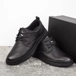 Herrenschuhe aus natürlichen Leder 806003 Schwarz | Mels