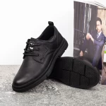 Herrenschuhe aus natürlichen Leder 806003 Schwarz | Mels
