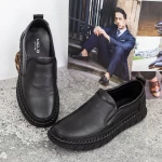Herrenschuhe aus natürlichem Leder HT8215 Schwarz | Mels