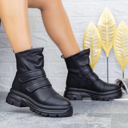 Stiefel 2mx369 Schwarz | Mei