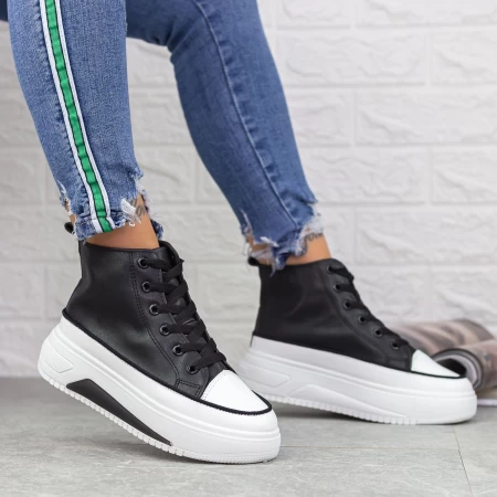 Sportschuhe auf der schwarzen Plattform 2xj61 Mei