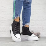 Sportschuhe auf der schwarzen Plattform 2xj61 Mei