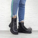 2N18 Schwarze Stiefel Mei