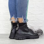2N18 Schwarze Stiefel Mei