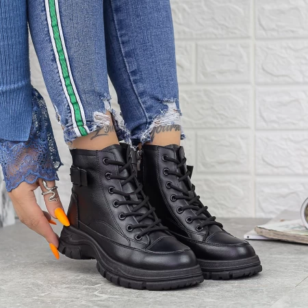 2N19 Stiefel schwarz Mei