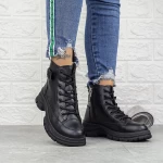 2N19 Stiefel schwarz Mei