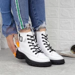 2n19 Stiefel weiß und schwarz Mei